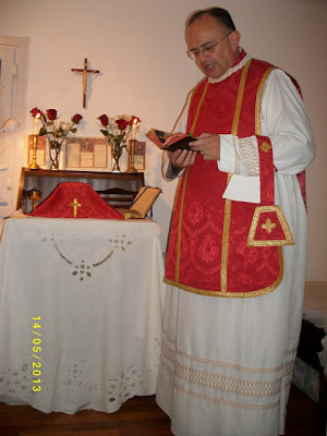 padre Cardozo predicando_a_los_fieles_de_Gran_Canarias